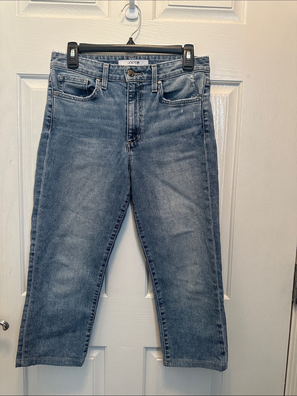 Joe's Straight Leg Cropped Jeans in Blue Waist 28